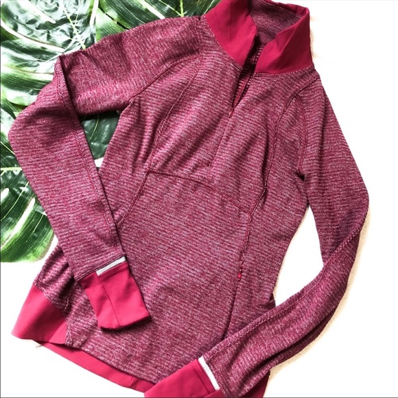 Lululemon Runderful 1/2 Zip pullover Berry Rumble - Picture 6 of 9